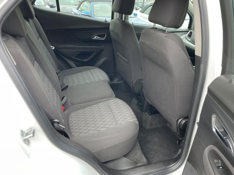 Vauxhall Mokka 1.6i Exclusiv 2WD Euro 6 (s/s) 5dr 24