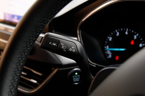 Ford Focus TITANIUM 16