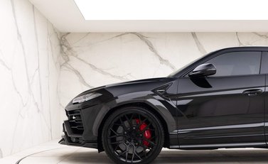 Lamborghini Urus 31