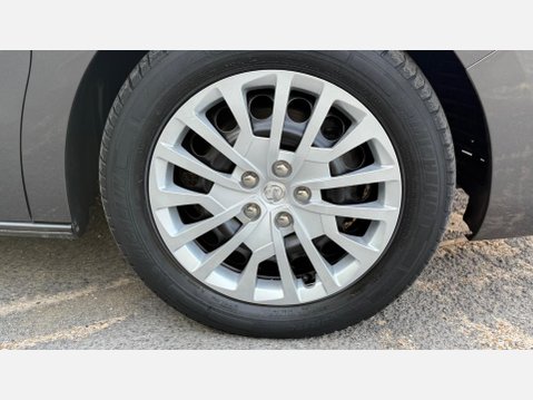 Vauxhall Vivaro L1H1 F2900 PRO S/S 14