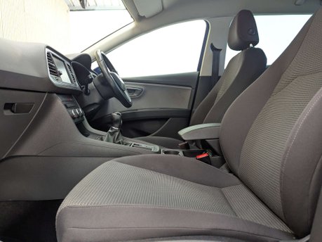 SEAT Leon 1.6 Leon SE Dynamic TDI 5dr 35