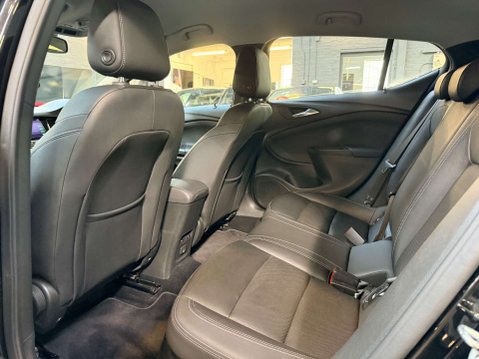 Vauxhall Astra 1.2 Astra Elite Nav Premium T 5dr 14