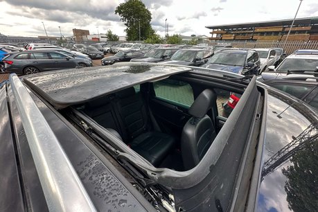 Volkswagen Touareg 3.0 TDI V6 BlueMotion Tech R-Line SUV 5dr Diesel Tiptronic 4WD Euro 6 (s/s) 59