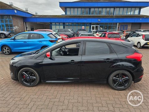 Ford Focus 2.0 TDCi Zetec S Black Edition Euro 6 (s/s) 5dr 5