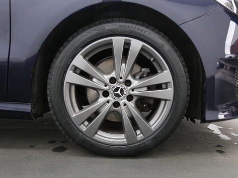 Mercedes-Benz B Class 1.6 B180 Exclusive Edition 7G-DCT Euro 6 (s/s) 5dr 29