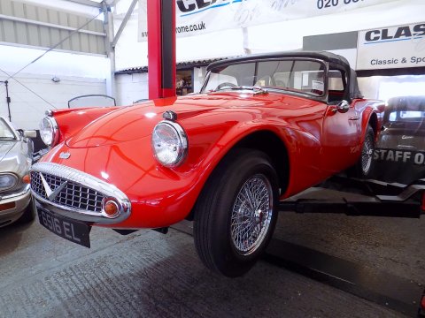 Daimler SP250 Dart 77