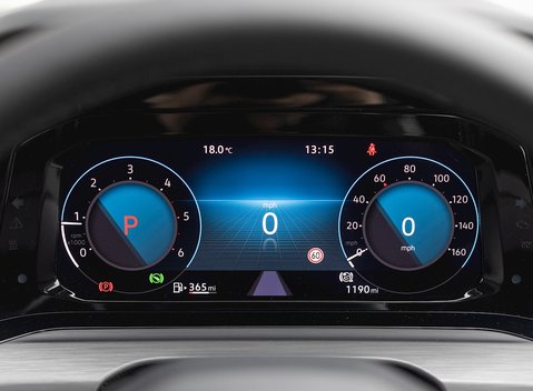 Volkswagen Golf 8 2.0 TDI Style 18