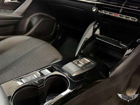 Peugeot 2008 50kWh Allure Premium Auto 5dr (7kW Charger) 22