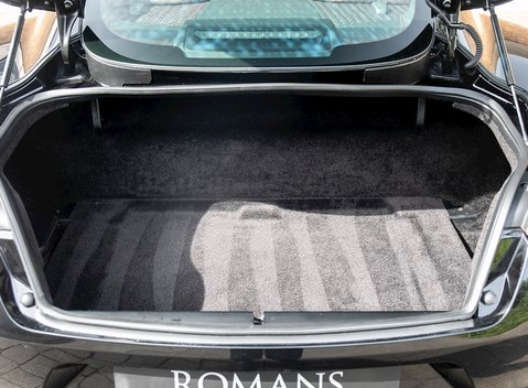 Aston Martin Vanquish 30