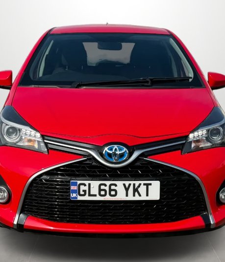 Toyota Yaris 1.5 Hybrid Design 5dr CVT [Nav]