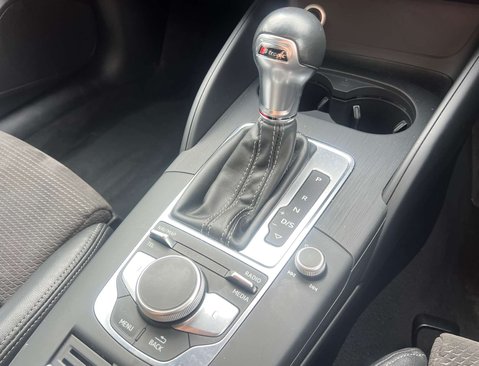 Audi S3 2.0 S3 TFSI Quattro Semi-Auto 4WD 4dr 19