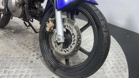 Honda CBR CBR125 2005 40K PROJECT BIKE SPARES OR REPAIR 125CC SPORT 28