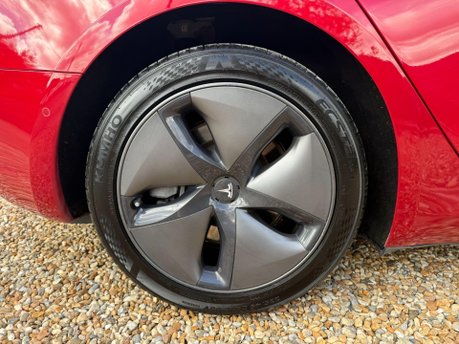 Tesla Model 3 Standard Range Plus Auto RWD 4dr 15
