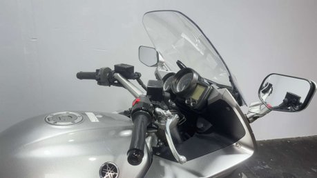 Yamaha FJR1300 ABS 2008 ONLY 22K NEW MOT SERVICED FULL LUGGAGE COMMUTER TOURER BIKE 50