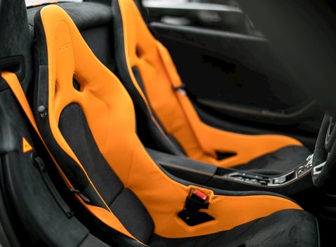 McLaren 675LT Spider 15