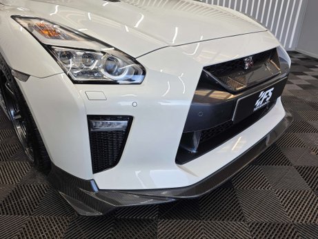 Nissan GT-R 3.8 V6 Recaro Coupe 2dr Petrol Auto 4WD Euro 6 (570 ps) 44