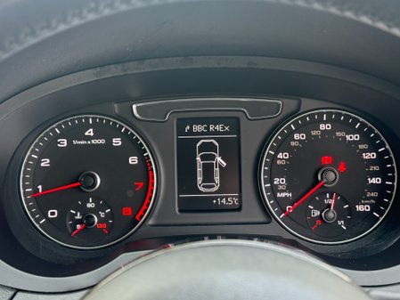 Audi Q3 TFSI SPORT 40