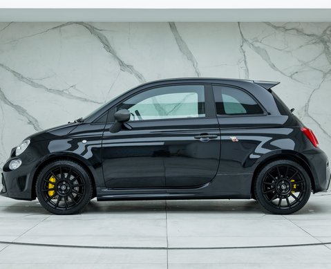 Abarth 695 Competizione 