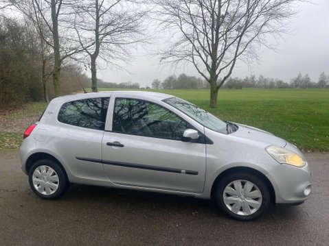 Renault Clio 1.2 Bizu Euro 5 3dr 5