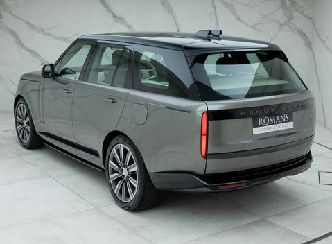 Land Rover Range Rover P510e Autobiography 17