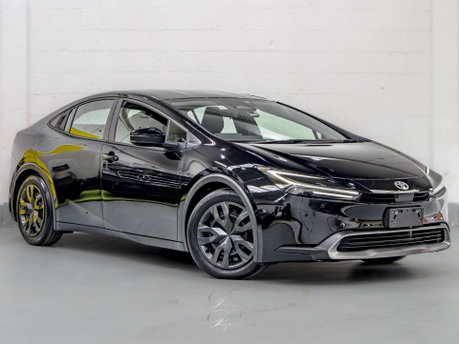 Toyota Prius 2.0 13.6kWh Design Hatchback 5dr Hybrid CVT Euro 6 (s/s) (223 ps)