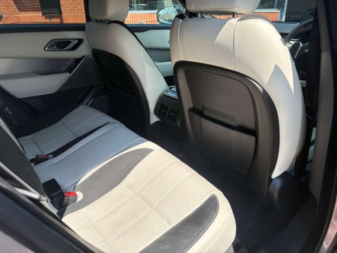 Land Rover Range Rover Velar 2.0 D180 R-Dynamic SE SUV 5dr Diesel Auto 4WD Euro 6 (s/s) (180 ps) 63