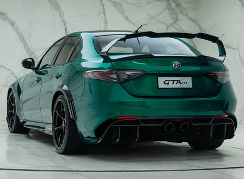 Alfa Romeo Giulia GTAm 10