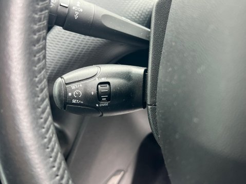 Peugeot 2008 1.2 PureTech Active Euro 6 (s/s) 5dr 21