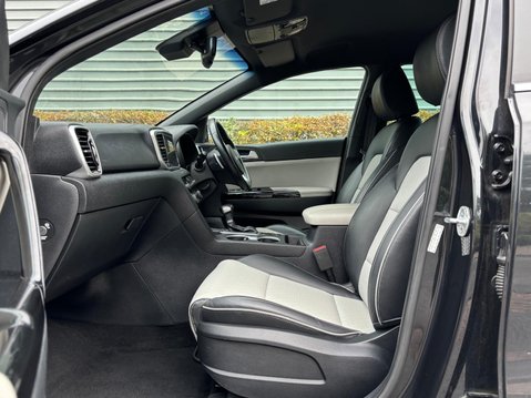 Kia Sportage GT-LINE ISG 17