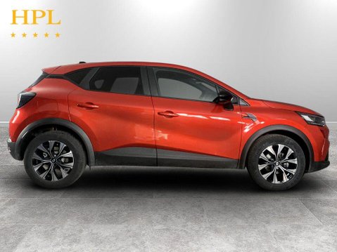 Renault Captur 1.2 TCe evolution SUV 5dr Petrol Manual Euro 6 (s/s) (115 ps) Alloys - Air 8
