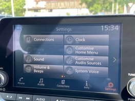 Nissan Qashqai 1.3 Qashqai Acenta Premium DiG-T MHEV 5dr 37