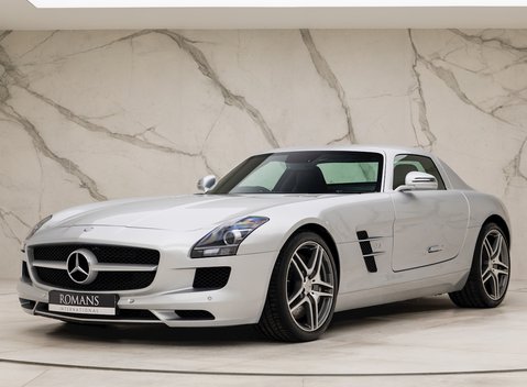 Mercedes-Benz SLS AMG 6