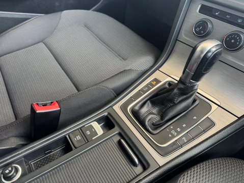 Volkswagen Golf 1.6 TDI BlueMotion Tech Match Edition DSG Euro 6 (s/s) 5dr 16