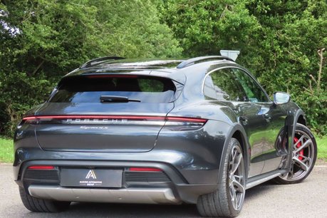 Porsche Taycan Performance Plus 93.4kWh 4S Cross Turismo Auto 4WD 5dr 5