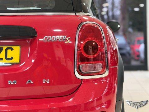 Mini Countryman 1.5 7.6kWh Cooper SE Auto ALL4 Euro 6 (s/s) 5dr 9