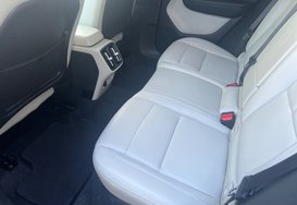 Volvo XC40 2.0 T4 INSCRIPTION PRO AUTO PETROL 39