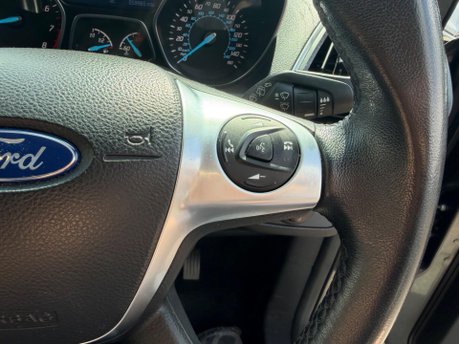 Ford Kuga TITANIUM 15