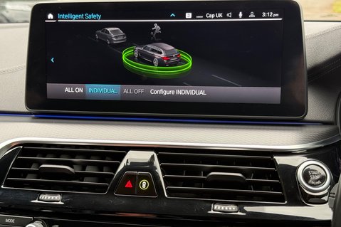 BMW 5 Series 520D M SPORT TOURING -FULL SERVICE HISTORY -TWIN DASHCAMS -GHOST -BIG AUDIO 43