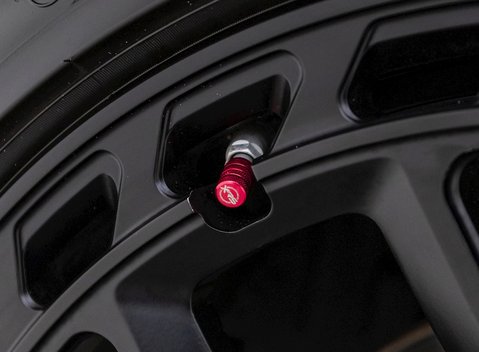 Land Rover Defender 110 V8 P525 URBAN XRS 42