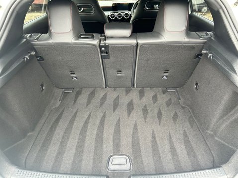 Mercedes-Benz A Class A 200 AMG LINE 41