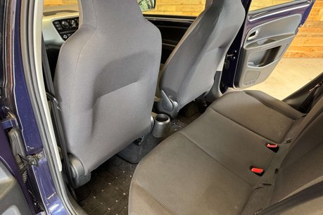 Volkswagen Up 1.0 High up! Hatchback 5dr Petrol ASG Euro 6 (75 ps) 40