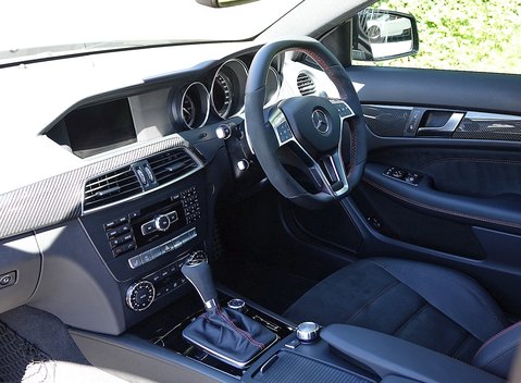 Mercedes-Benz C Class C63 AMG Black Series 31