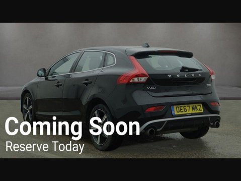 Volvo V40 T2 R-DESIGN NAV PLUS 2