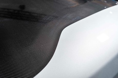 Land Rover Range Rover Sport SVR CARBON EDITION. DEPLOYABLE SIDE STEPS. MATRIX LEDs. CARBON FIBRE ENGINE BAY 52