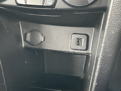 Suzuki Swift 1.2 SZ2 5dr 27