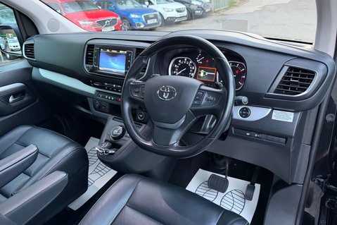 Toyota Proace Verso D-4D L2 VIP - 7 SEATER - AUTOMATIC  41