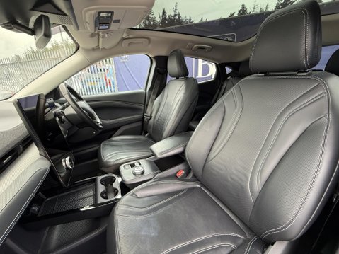 Ford Mustang Mach-E Extended Range 91kWh SUV 5dr Electric Automatic (294 ps) 27