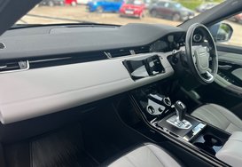 Land Rover Range Rover Evoque FIRST EDITION MHEV AUTO PAN ROOF 31