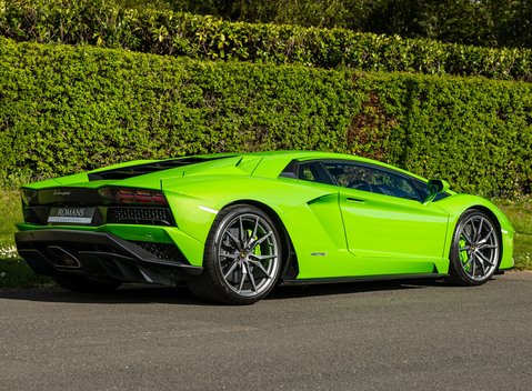 Lamborghini Aventador S LP 740-4 4