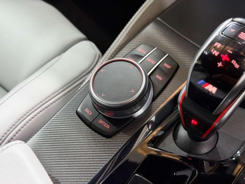 BMW M5 4.4i V8 Competition Saloon 4dr Petrol Steptronic xDrive Euro 6 (s/s) (625 p 51